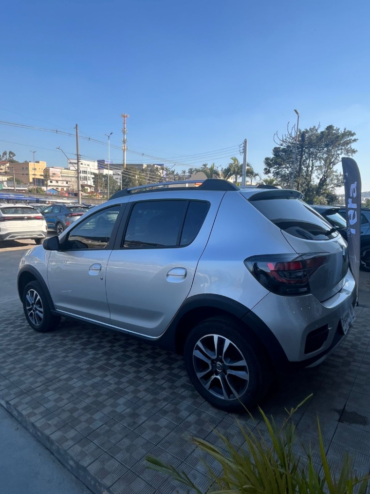 renault sandero 1.0 12v sce flex stepway zen manual 4p automatico 2024