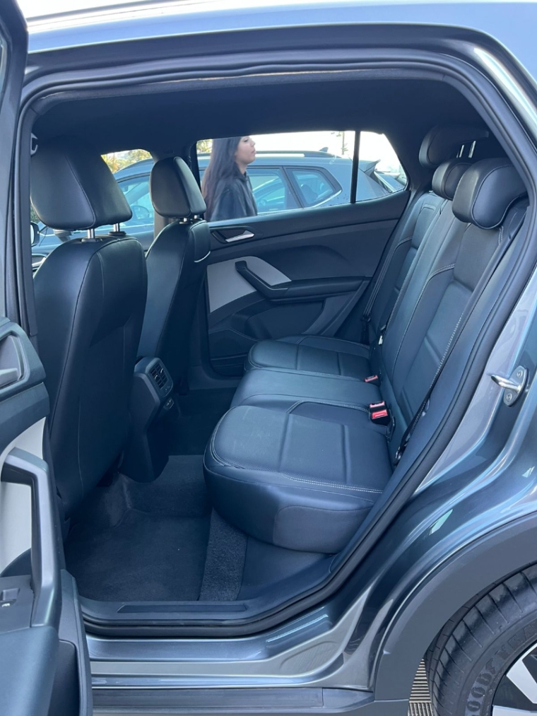 volkswagen t-cross 1.4 250 tsi total flex highline automatico 1.0 gasolina 4p 2024