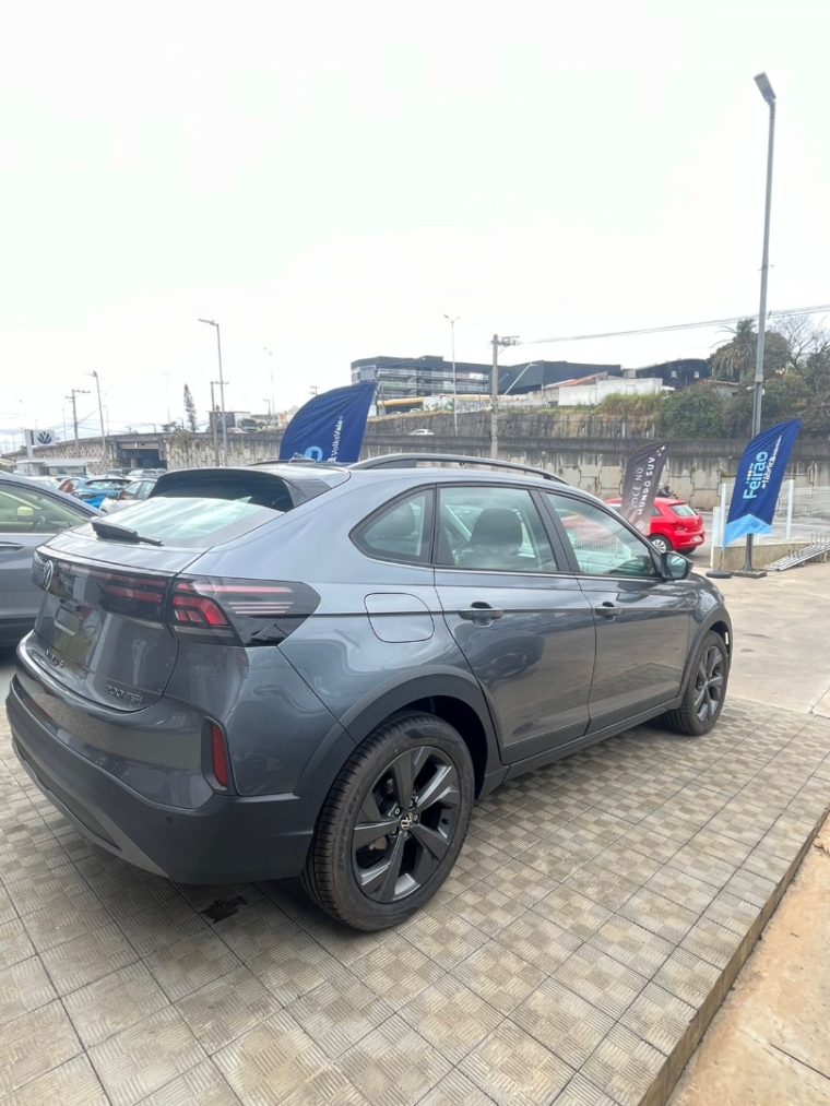 volkswagen nivus 1.0 200 tsi total flex comfortline automatico 4p 2026