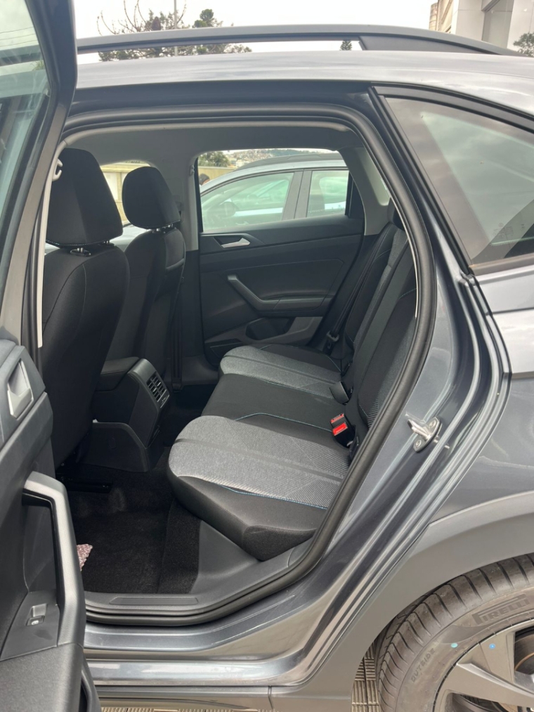 volkswagen nivus 1.0 200 tsi total flex comfortline automatico 4p 2026