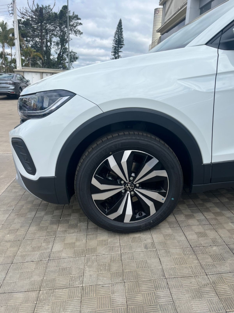 volkswagen t-cross 1.0 200 tsi total flex automatico 4p 2026