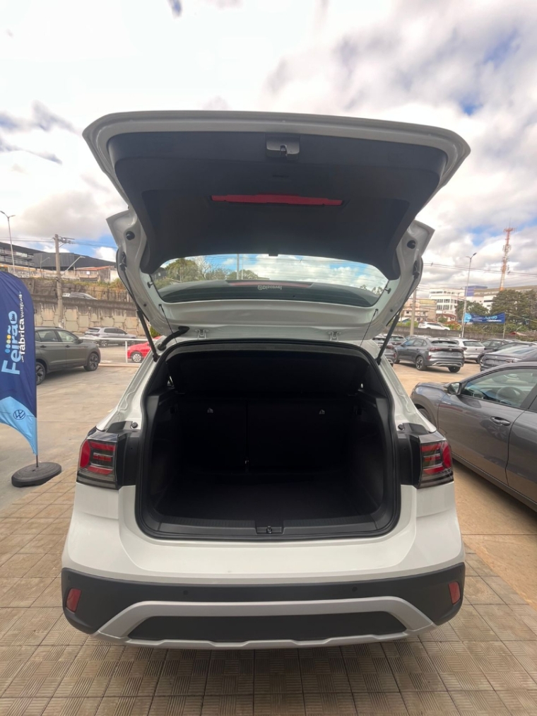 volkswagen t-cross 1.0 200 tsi total flex automatico 4p 2026