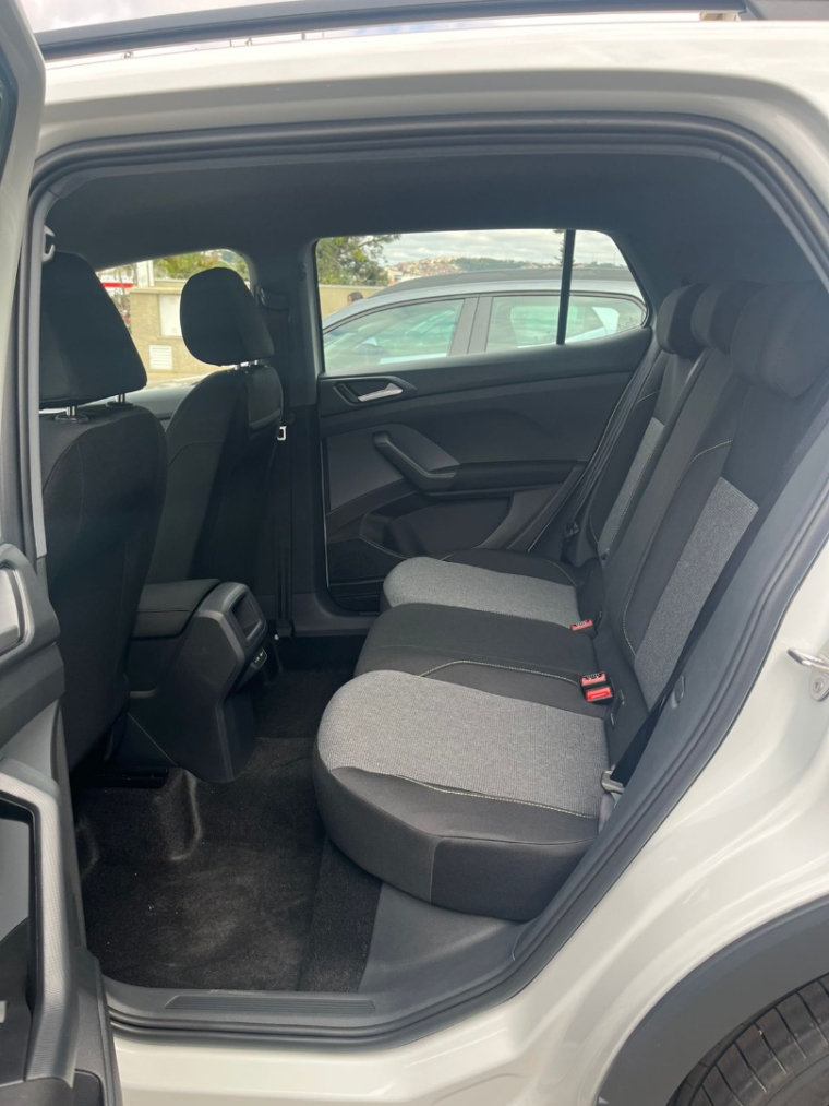 volkswagen t-cross 1.0 200 tsi total flex automatico 4p 2026