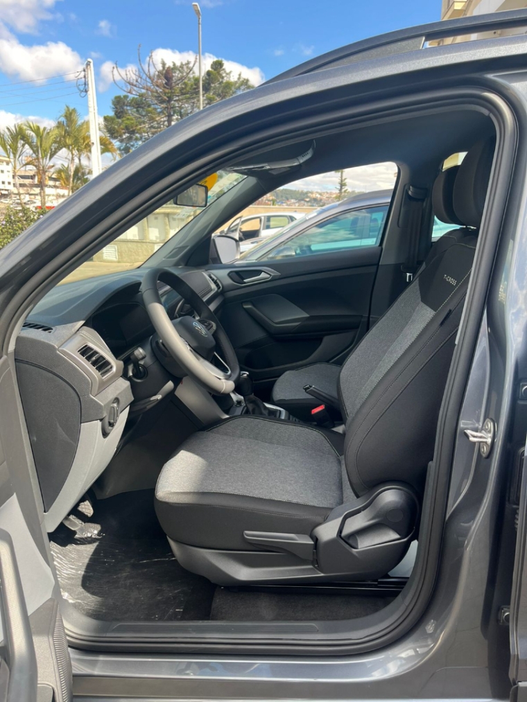 volkswagen t-cross 1.0 200 tsi total flex automatico 4p 2026