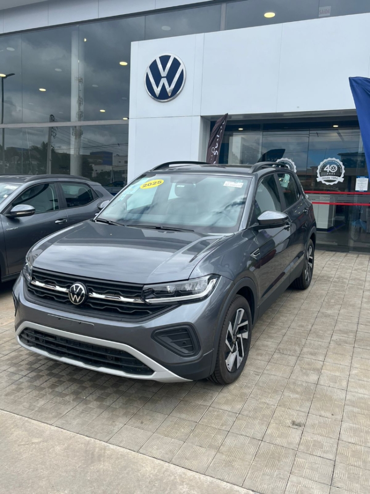 volkswagen t-cross 1.0 200 tsi total flex comfortline automatico 4p 2025
