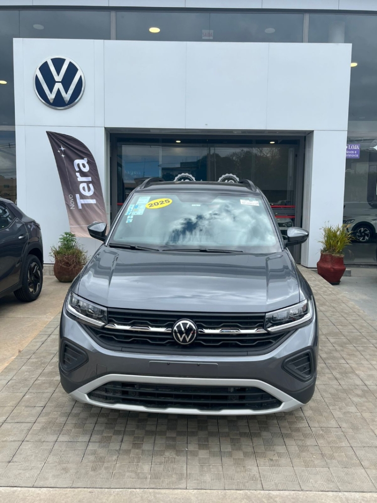 volkswagen t-cross 1.0 200 tsi total flex comfortline automatico 4p 2025