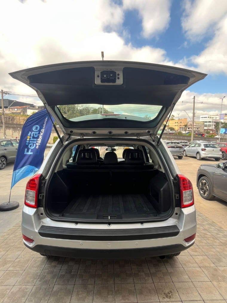jeep compass 2.0 sport 4x2 16v gasolina 4p automatico 2013
