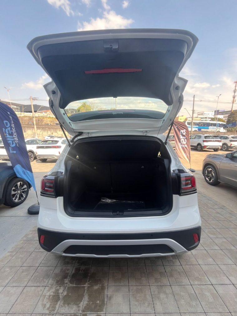 volkswagen t-cross 1.4 250 tsi total flex highline automatico 4p 2026