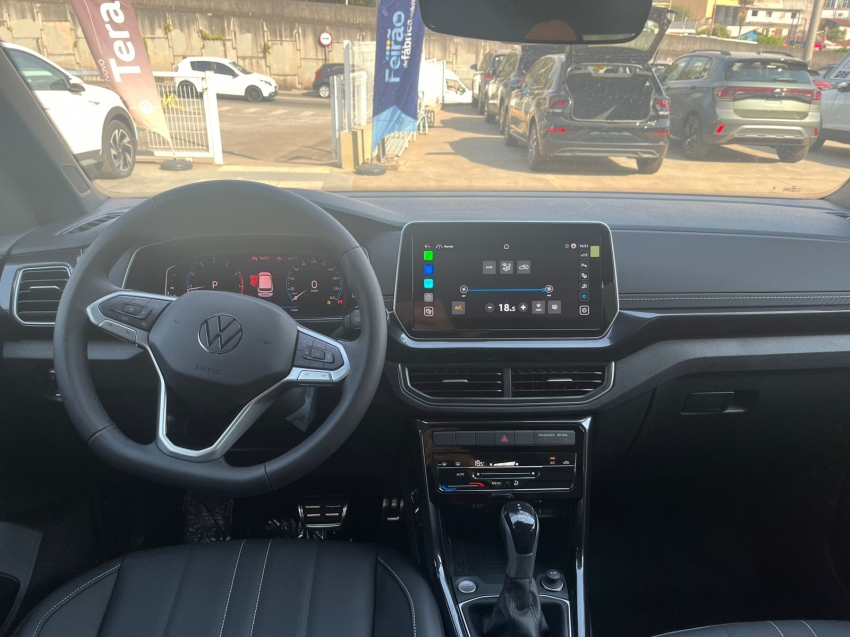 volkswagen t-cross 1.4 250 tsi total flex highline automatico 4p 2026