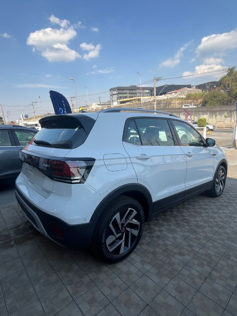 volkswagen t-cross 1.4 250 tsi total flex highline automatico 4p 2026