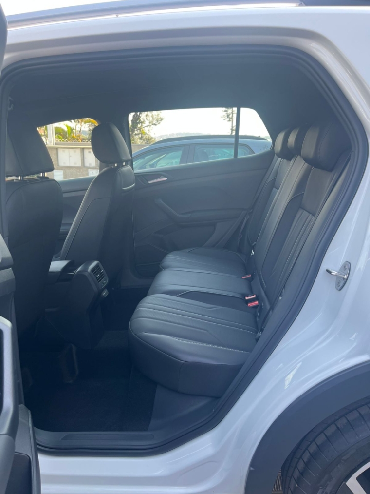 volkswagen t-cross 1.4 250 tsi total flex highline automatico 4p 2026