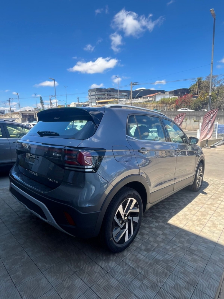 volkswagen t-cross 1.4 250 tsi total flex highline automatico 4p 2026