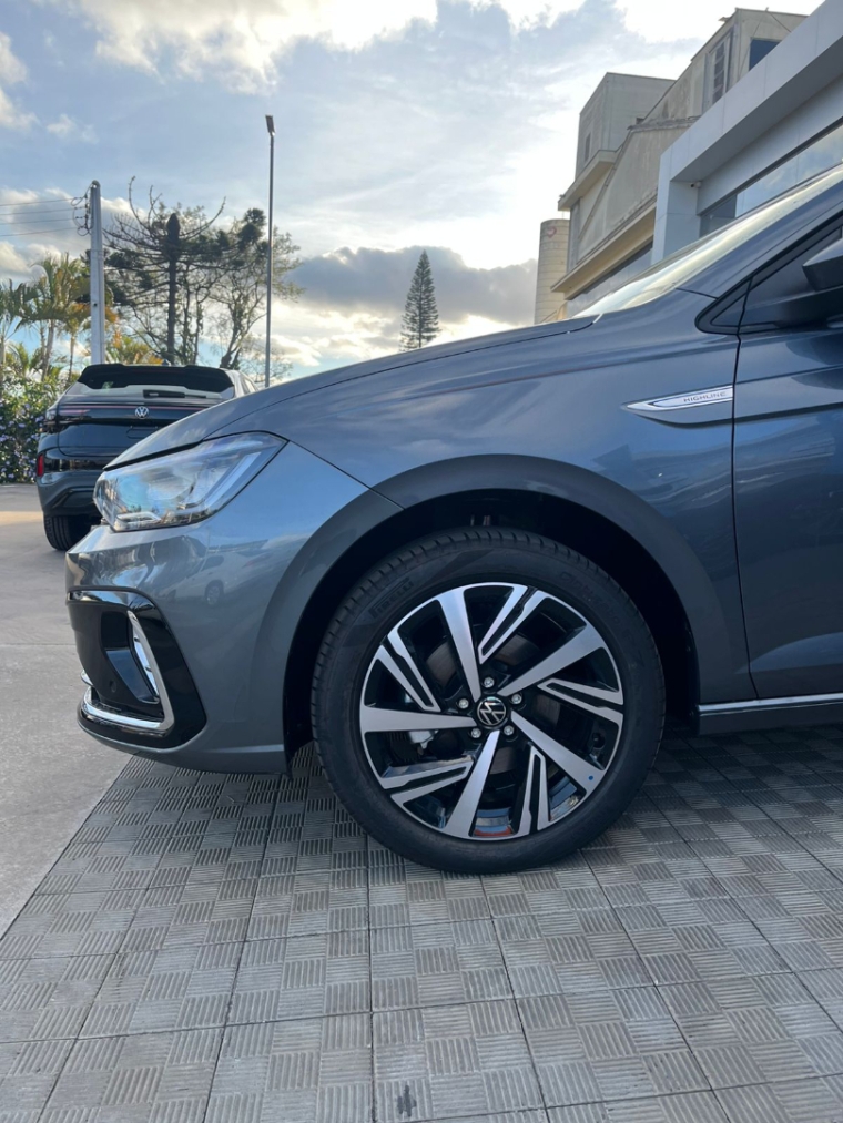volkswagen virtus 1.0 200 tsi highline automatico flex 4p 2026