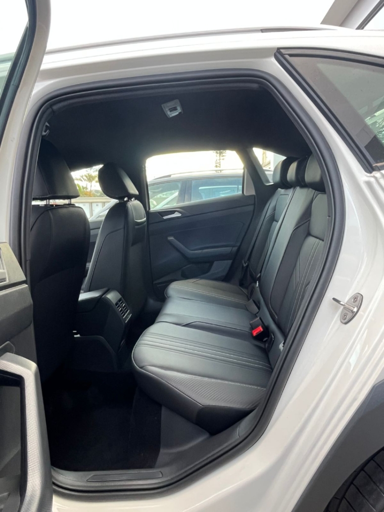 volkswagen nivus 1.0 200 tsi total flex highline automatico.