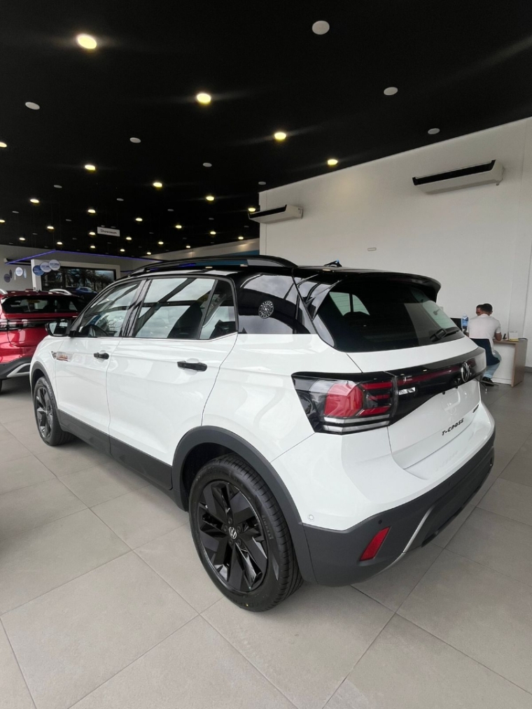 volkswagen t-cross 1.4 250 tsi total flex extreme automatico 4p 202614