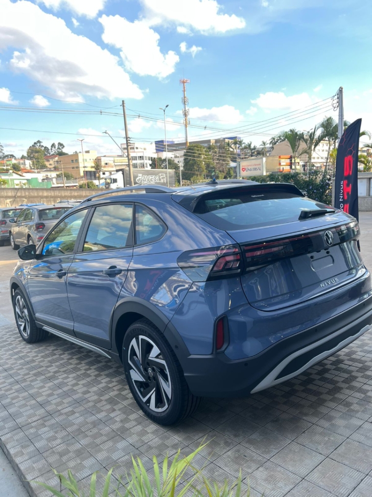 volkswagen nivus 1.0 200 tsi total flex highline automatico.13