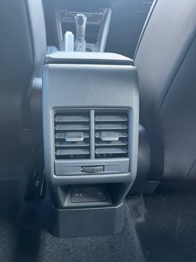 volkswagen nivus 1.0 200 tsi total flex highline automatico.10