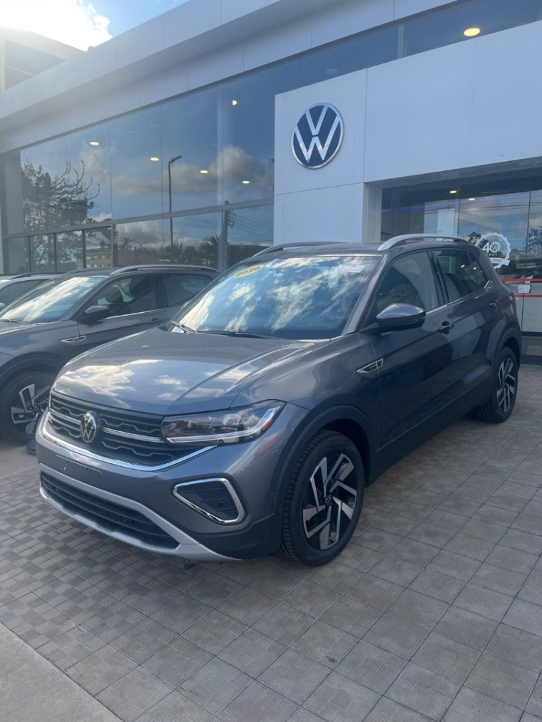 volkswagen t-cross 1.4 250 tsi total flex highline automatico 4p 2026
