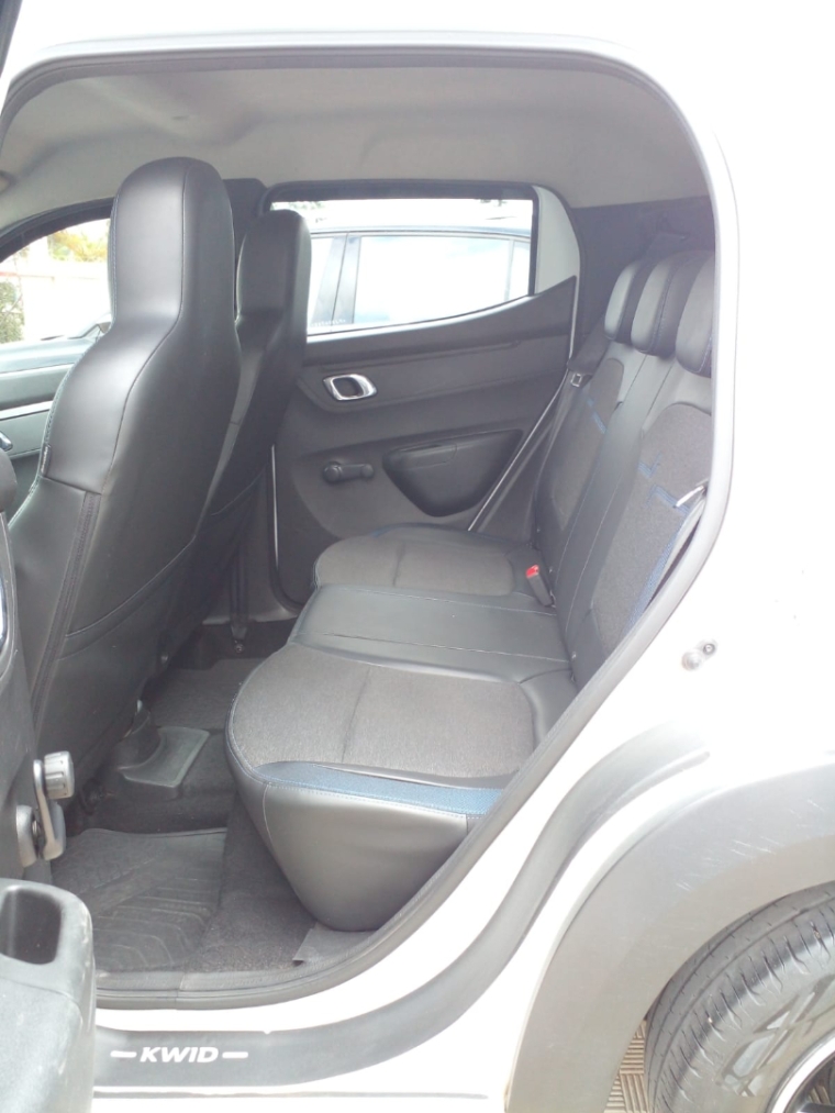 renault kwid 1.0 12v sce flex intense manual 4p 20235