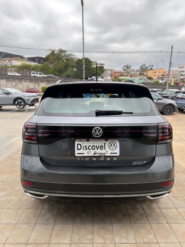 volkswagen t-cross 1.0 200 tsi total flex comfortline automatico 4p 202010
