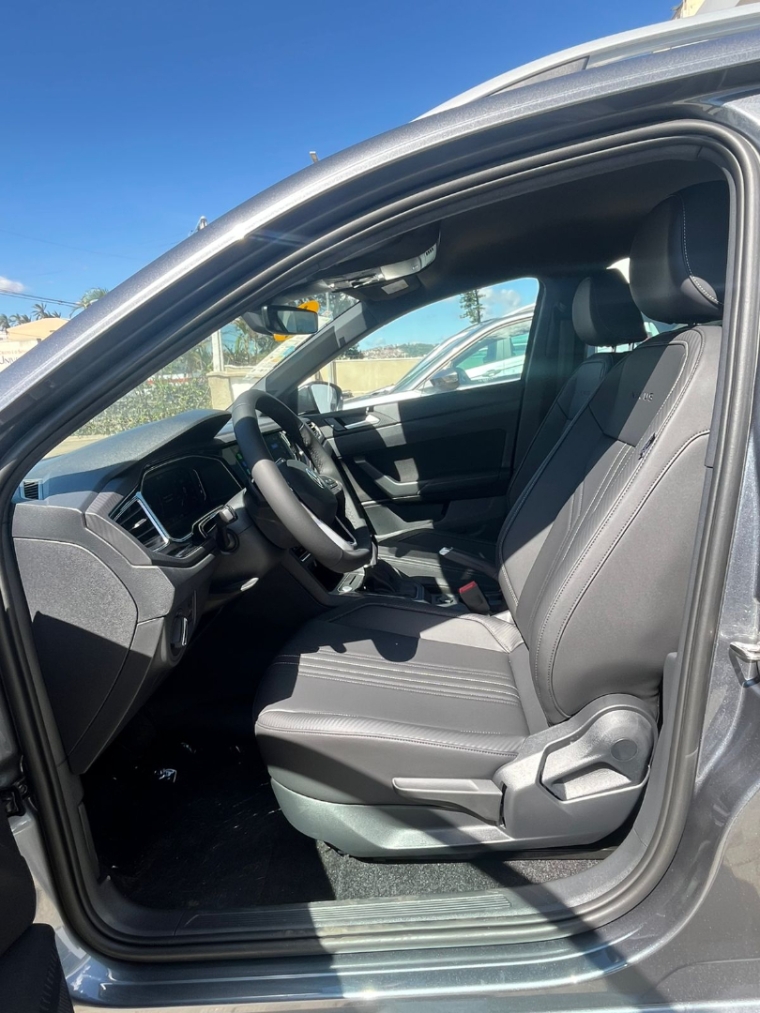 volkswagen nivus 1.0 200 tsi total flex highline automatico.5