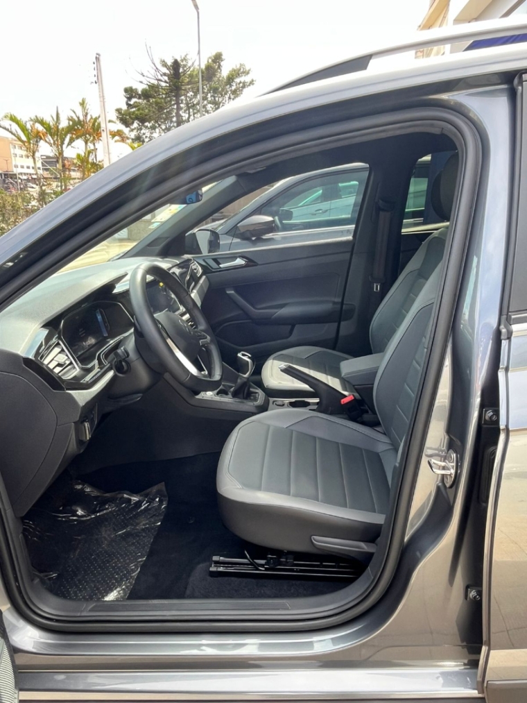 volkswagen nivus 1.0 200 tsi total flex highline automatico 4p 20235