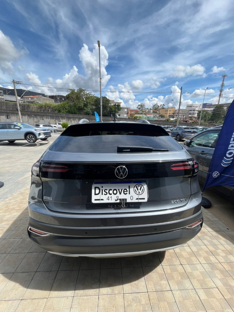volkswagen nivus 1.0 200 tsi total flex highline automatico 4p 202310