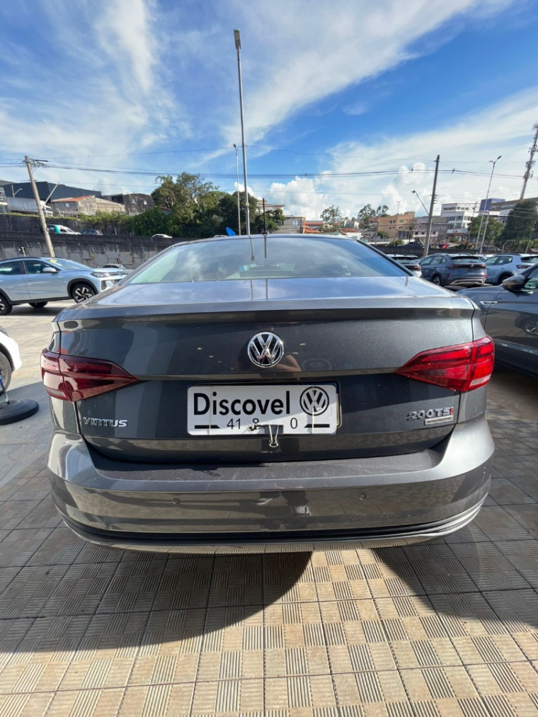 volkswagen virtus 1.0 200 tsi comfortline automatico flex 4p 201811