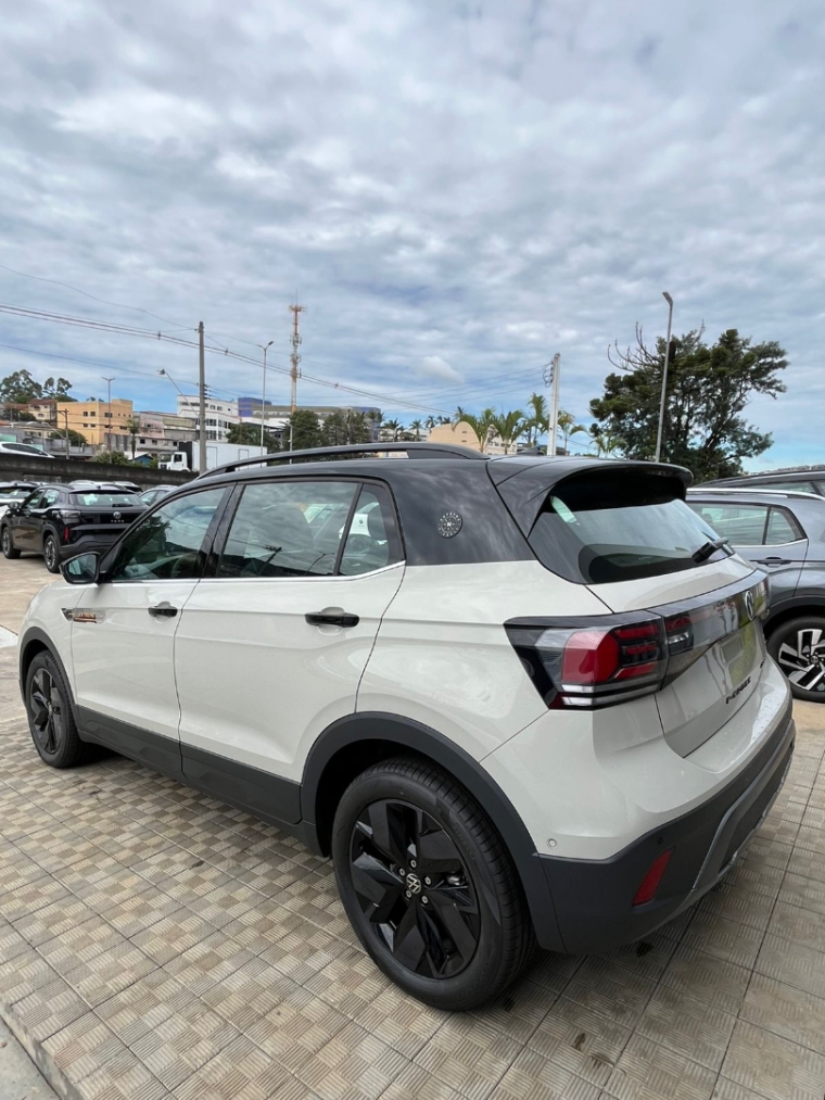 volkswagen t-cross 1.4 250 tsi total flex extreme automatico 4p 202610