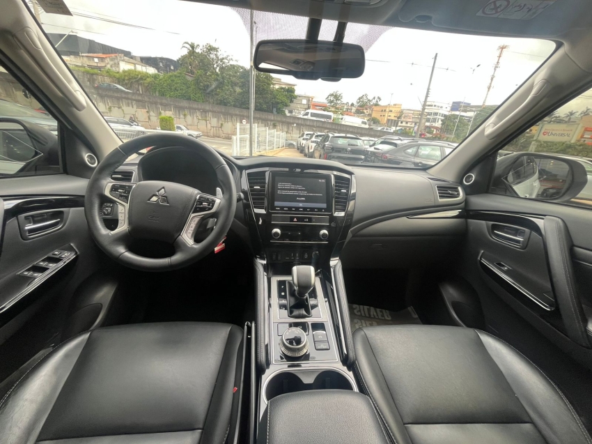 mitsubishi pajero sport 2.4 16v mivec turbo diesel legend awd automatico 4p 20243