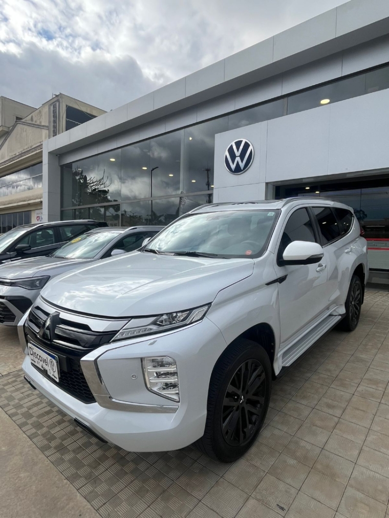 mitsubishi pajero sport 2.4 16v mivec turbo diesel legend awd automatico 4p 2024