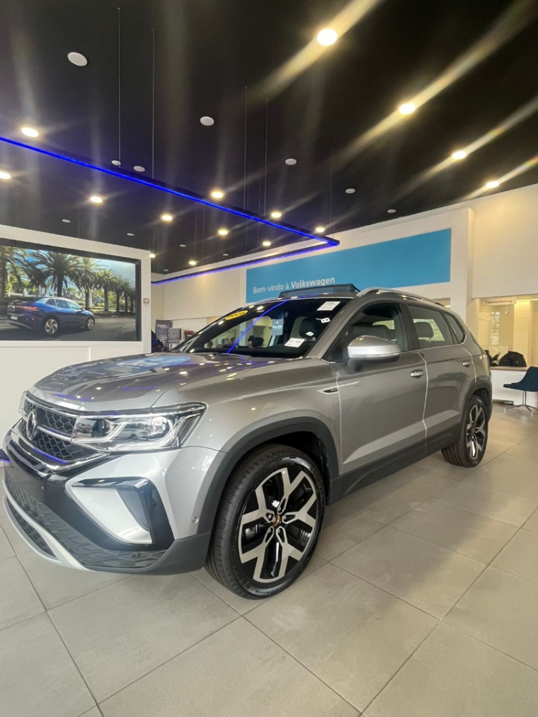 volkswagen taos 1.4 250 tsi total flex highline automatico 4p 2025