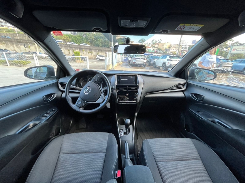 toyota yaris 1.5 16v flex xl multidrive 4p automatico 20253