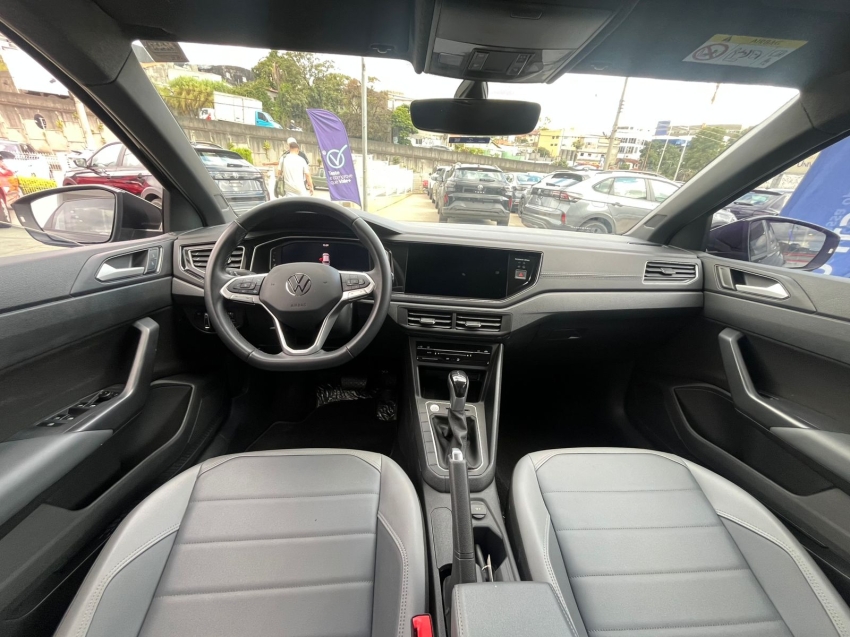volkswagen nivus 1.0 200 tsi total flex highline automatico 4p 20243