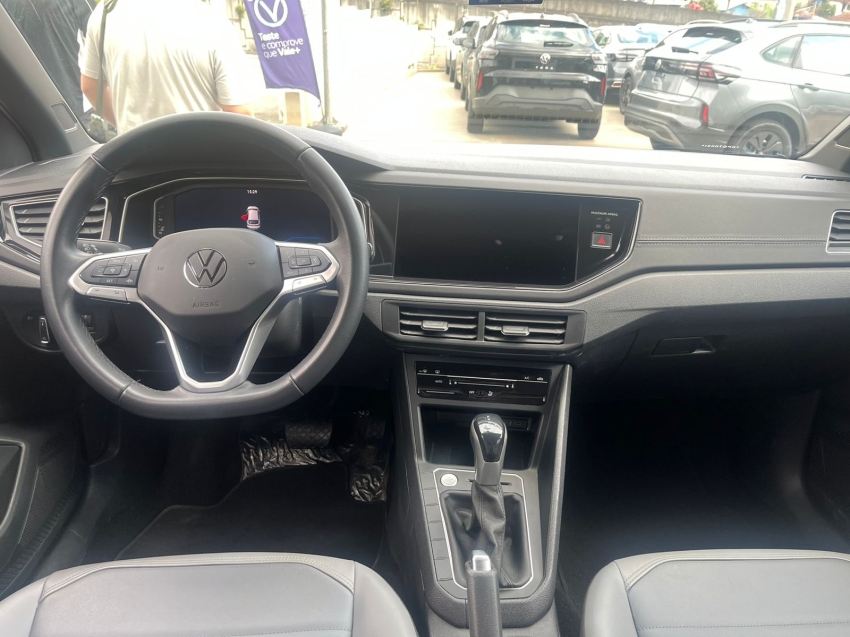 volkswagen nivus 1.0 200 tsi total flex highline automatico 4p 20244
