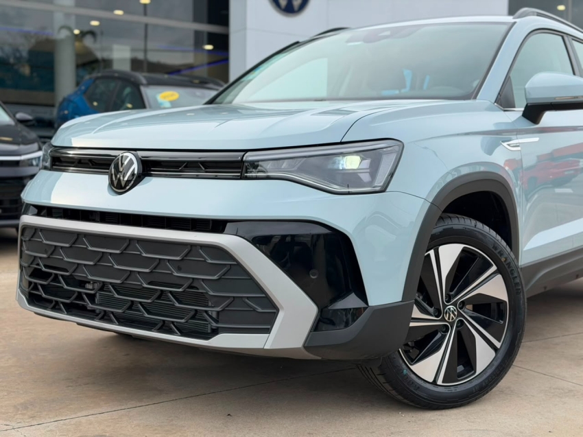 volkswagen taos 1.4 250 tsi total flex comfortline automatico 4p 20262