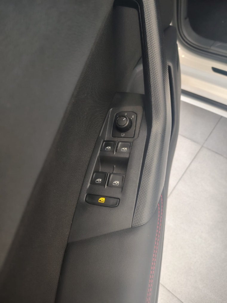 volkswagen nivus 1.4 250 tsi total flex gts automatico 4p 20264
