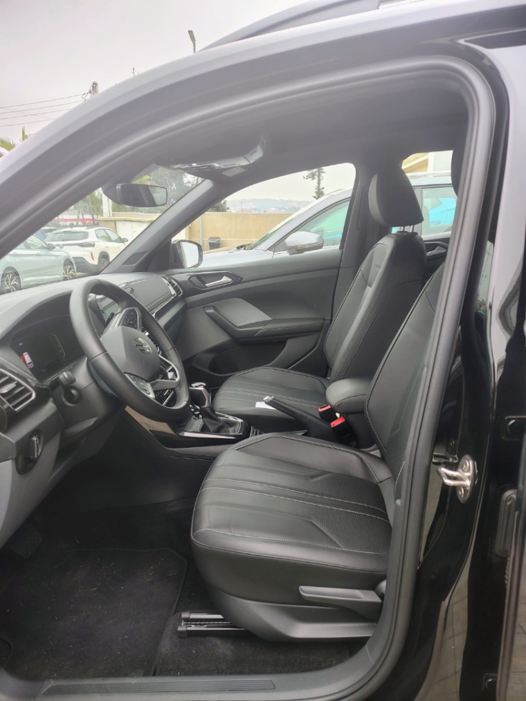 volkswagen t-cross 1.0 200 tsi total flex comfortline automatico 4p 20255
