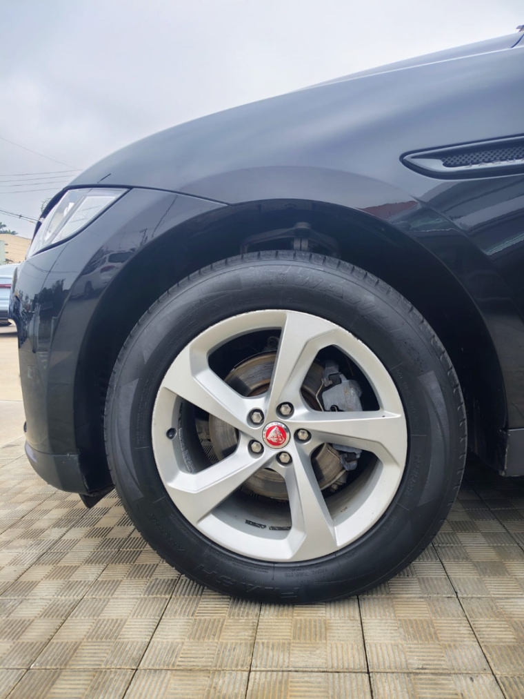jaguar f-pace 2.0 16v turbo diesel prestige awd 4p automatico 201710