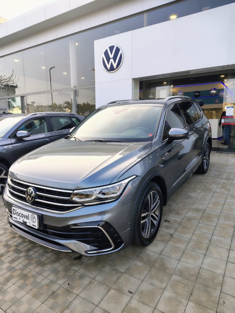 volkswagen tiguan 2.0 300 tsi gasolina allspace r-line automatico 4p 2025