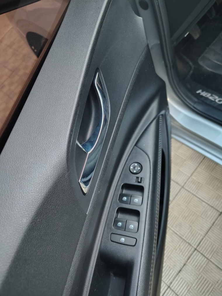 hyundai hb20 1.0 12v flex limited manual 4p 20236