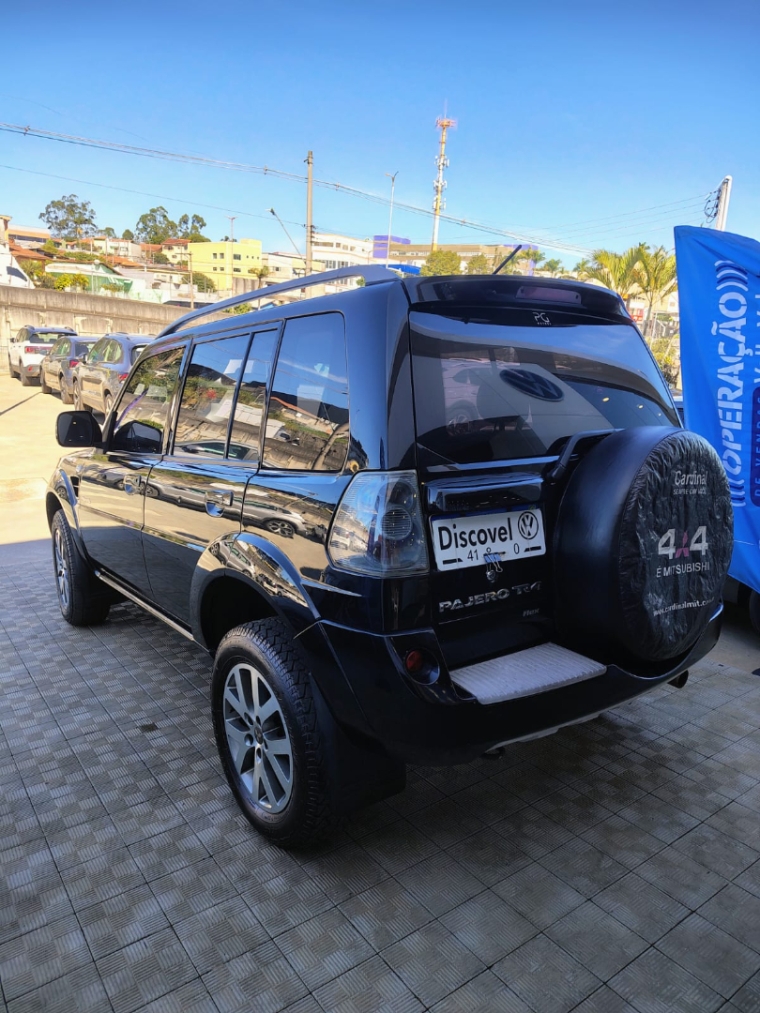 mitsubishi pajero tr4 2.0 4x4 16v 140cv flex 4p automatico 201311