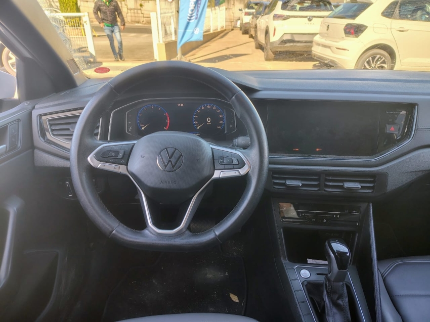 volkswagen nivus 1.0 200 tsi total flex highline automatico 4p 20244