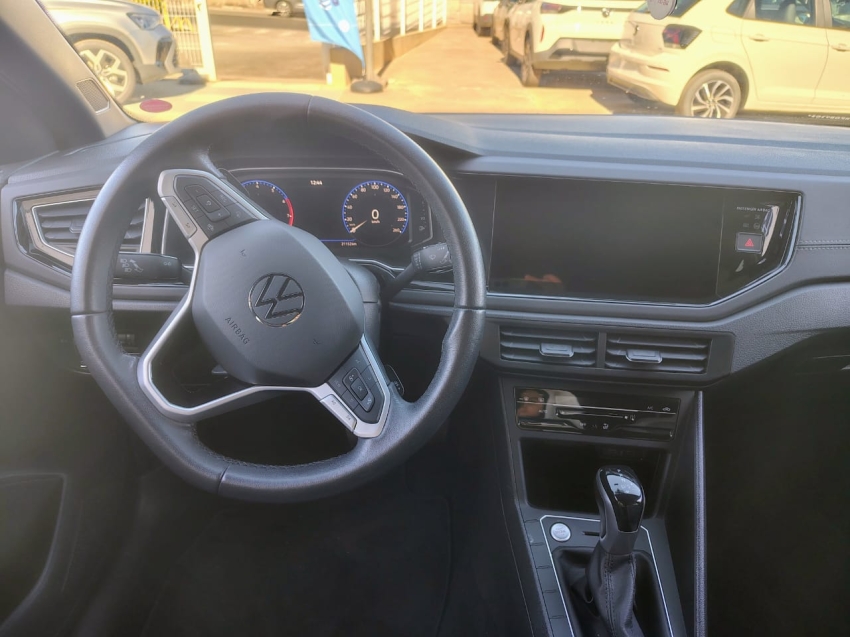 volkswagen nivus 1.0 200 tsi total flex highline automatico 4p 20244