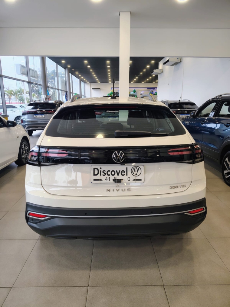 volkswagen nivus 1.0 200 tsi total flex comfortline automatico 4p 202413