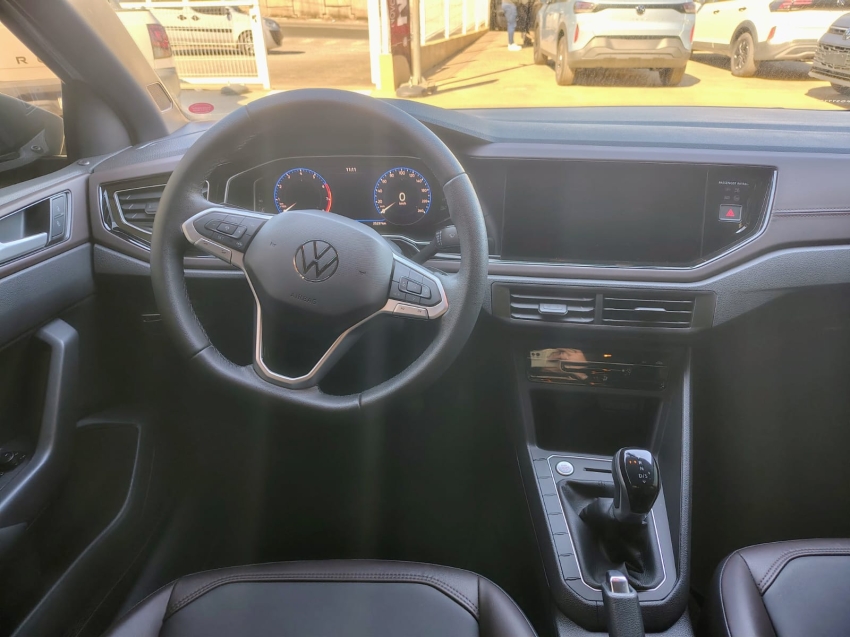 volkswagen virtus 1.0 200 tsi highline automatico flex 4p 20244