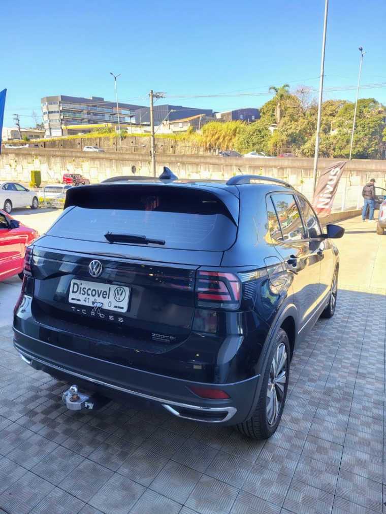 volkswagen t-cross 1.0 200 tsi total flex comfortline automatico 4p 202013