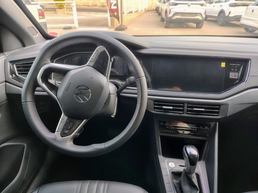 volkswagen nivus 1.0 200 tsi total flex highline automatico 4p 20264