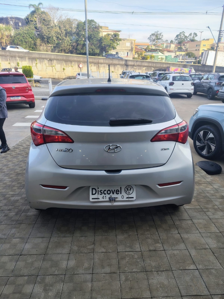 hyundai hb20 1.0 comfort 12v flex 4p manual 201312
