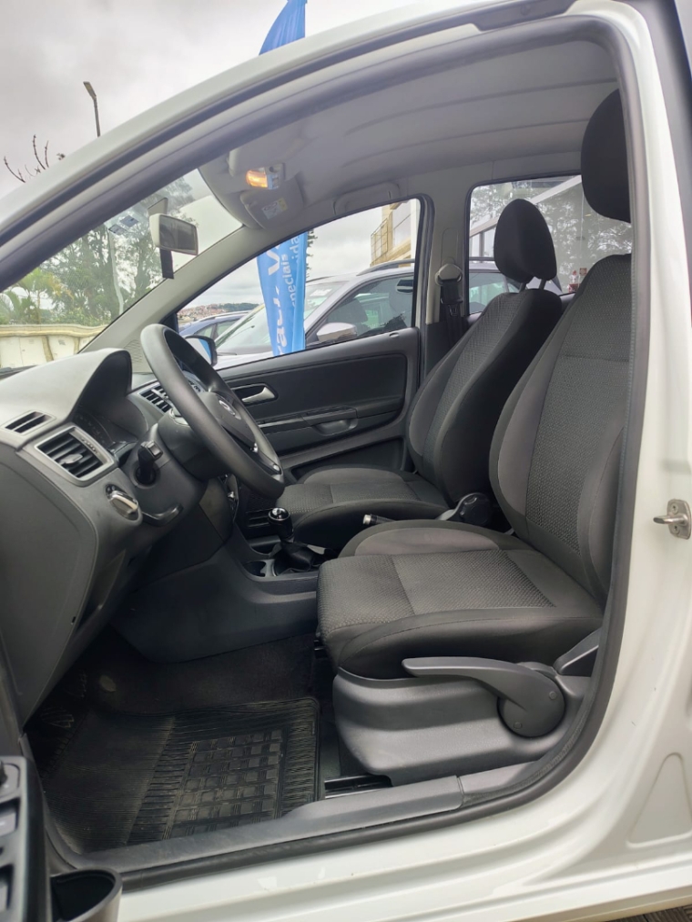 volkswagen fox 1.6 msi total flex connect 4p manual 20203